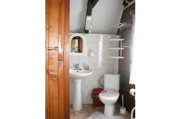 Slovacia Chata Zemplínska Šírava, Exteriorul